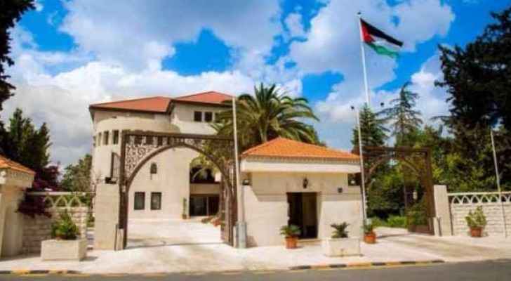 Jordan confirms 14 new coronavirus cases, including one local case