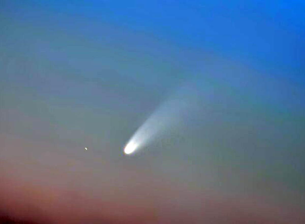 Comet Neowise appears in Jordan's night sky