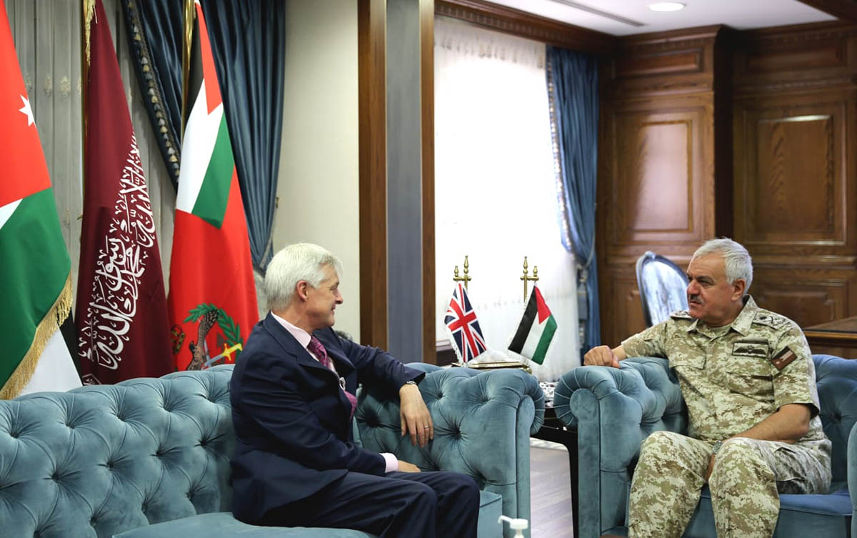 Army chief, British ambassador discuss cooperation