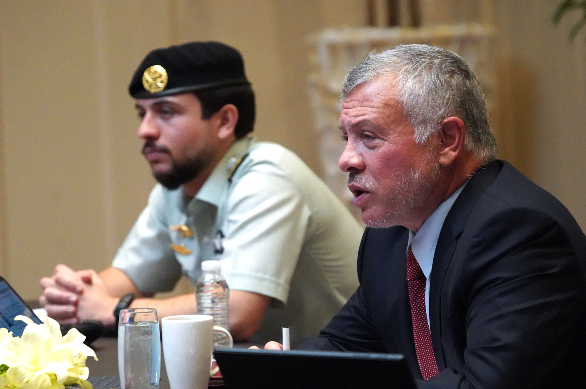 King meets with UK House of Commons foreign affairs, defence committees