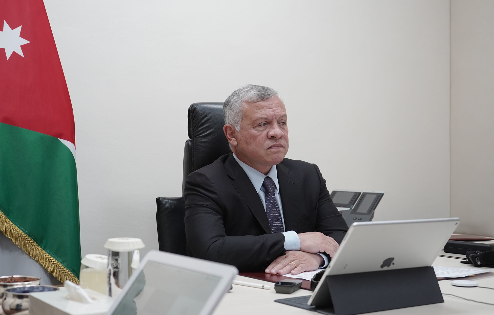 King attends int'l conference to support Beirut, says: &amp;quotLebanon’s ordeal is our ordeal"