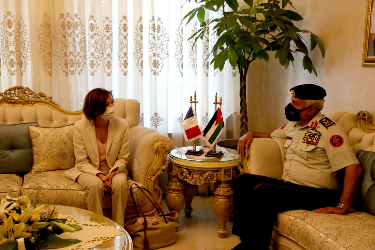 Army chief, French defence minister discuss cooperation
