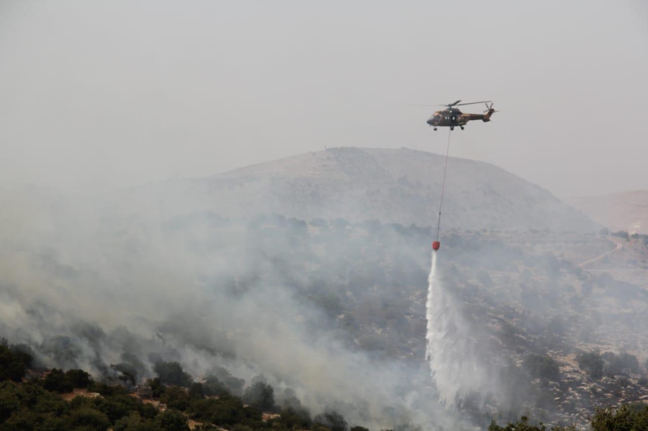 CDD rescue teams extinguish huge fire in Ajloun