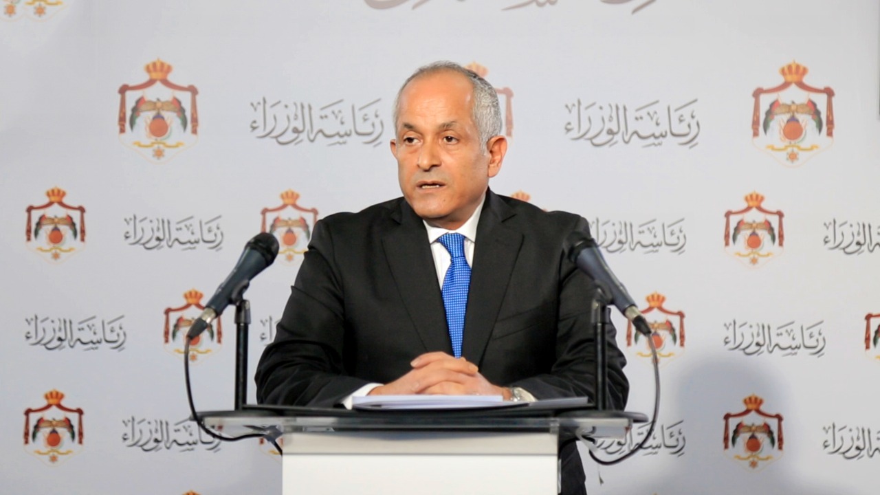 Gov't's COVID-19 approach depends on increasing hospitals' capacity: Minister