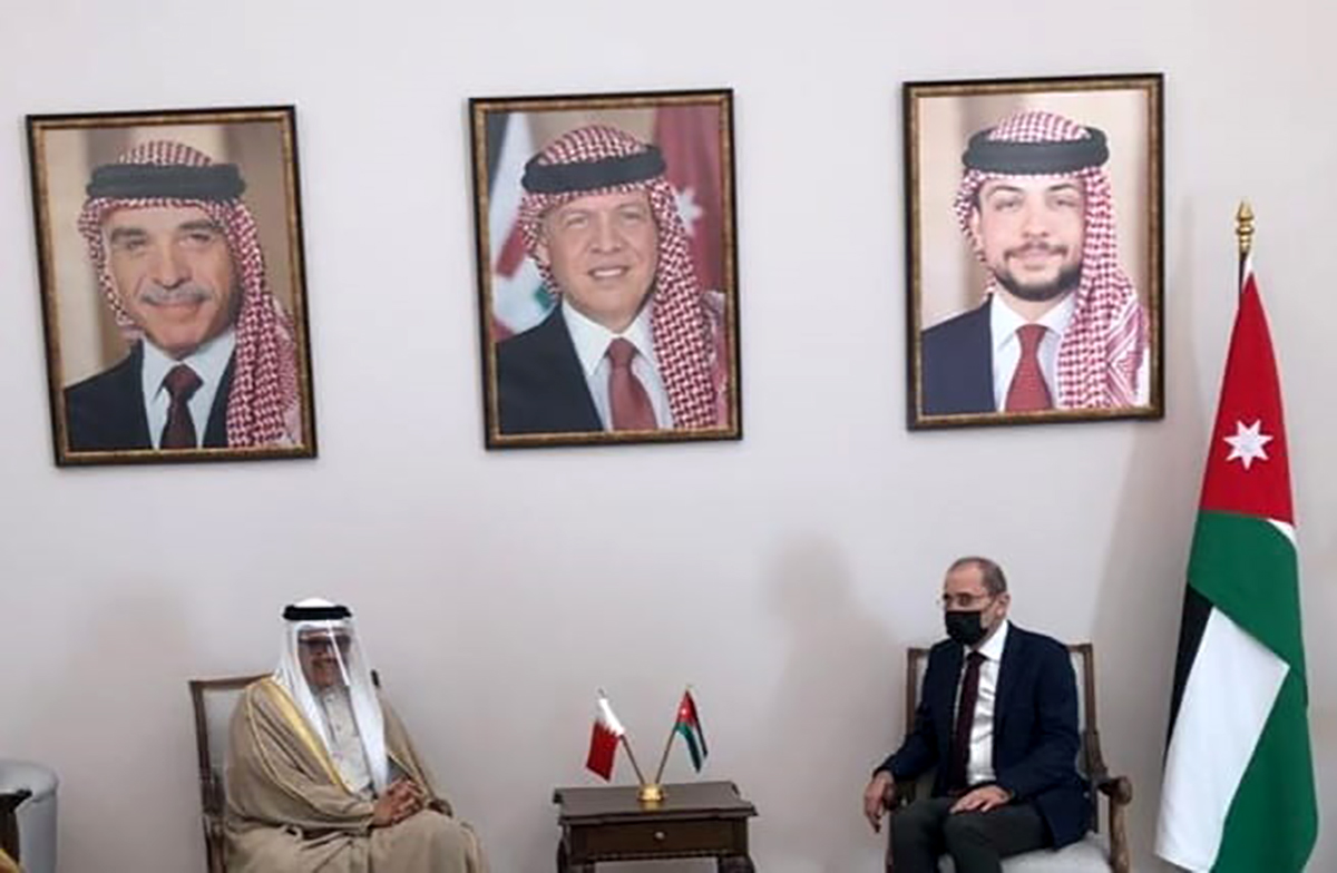 Jordanian FM, Bahraini counterpart discuss ties, regional developments