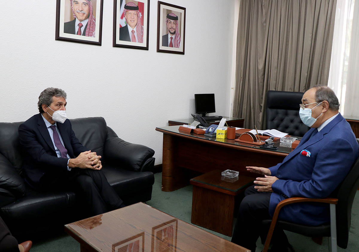 Senator Dudin meets with Italian Ambassador