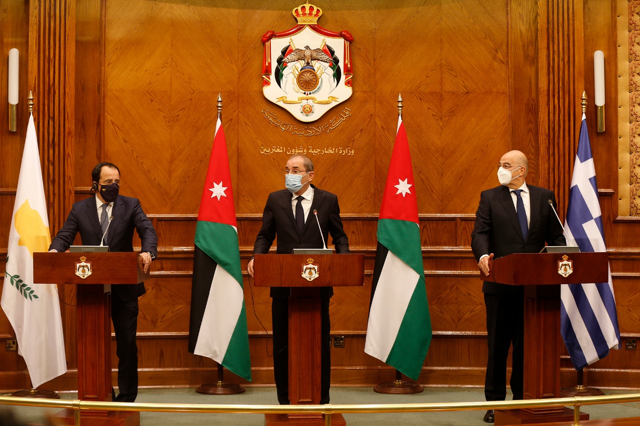 Jordan FM, Cyprus, Greece counterparts discuss cooperation, region