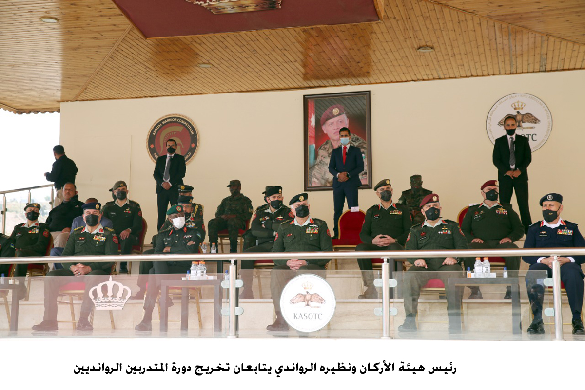 Army chief, Kazura attend graduation of Rwandan trainees course