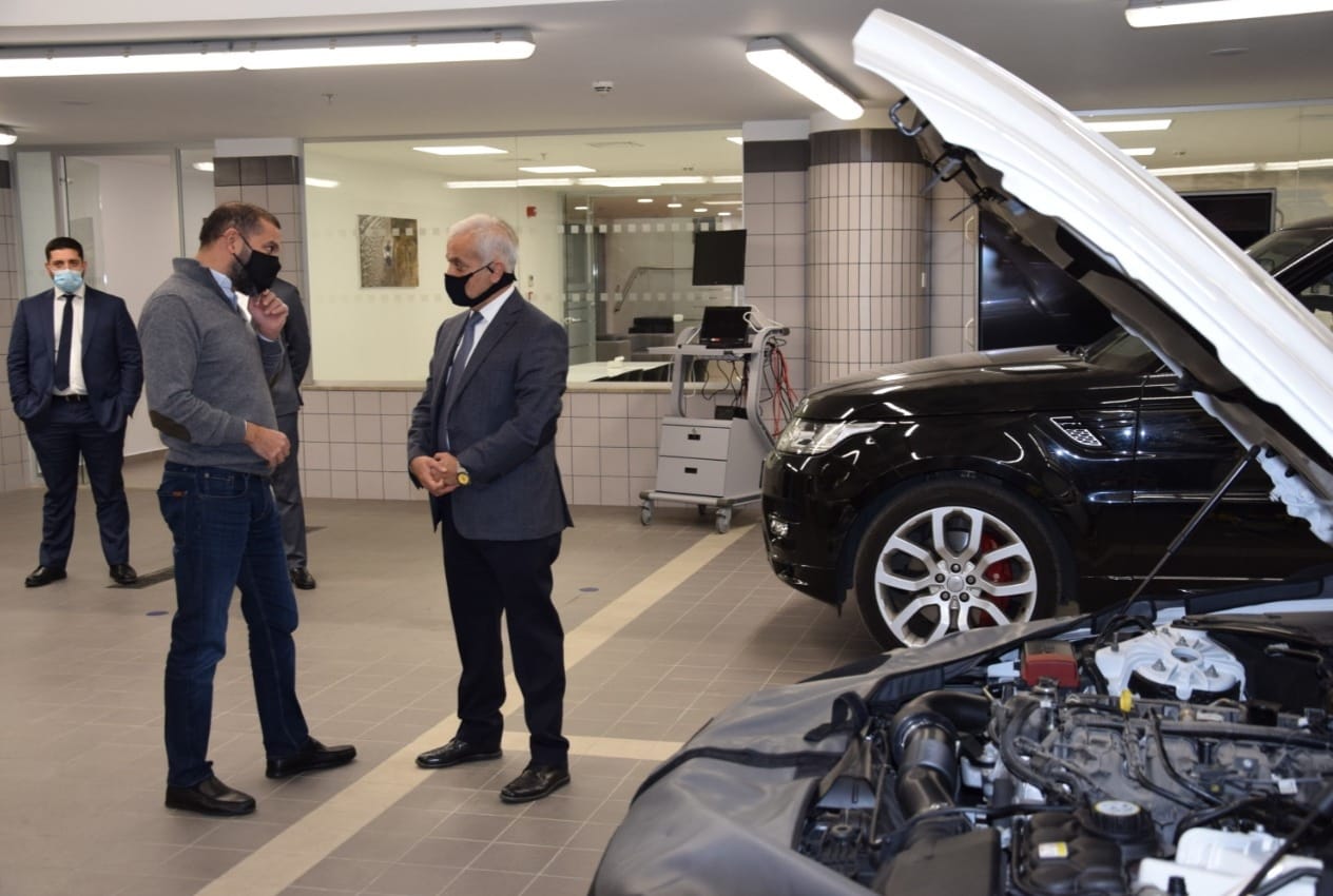 Development Minister discusses training of NAF beneficiaries at Jaguar Land Rover Academy