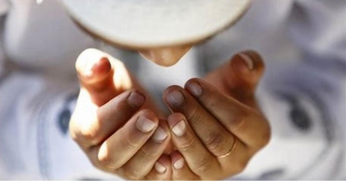 Jordanians performs Istisqaa prayer