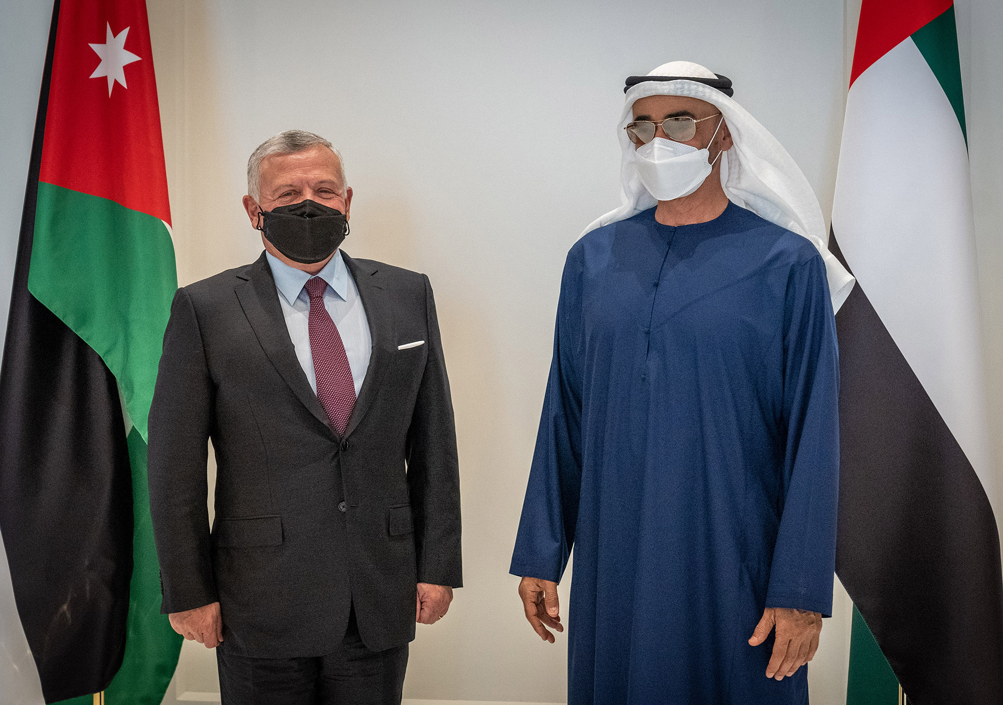 King meets Abu Dhabi crown prince