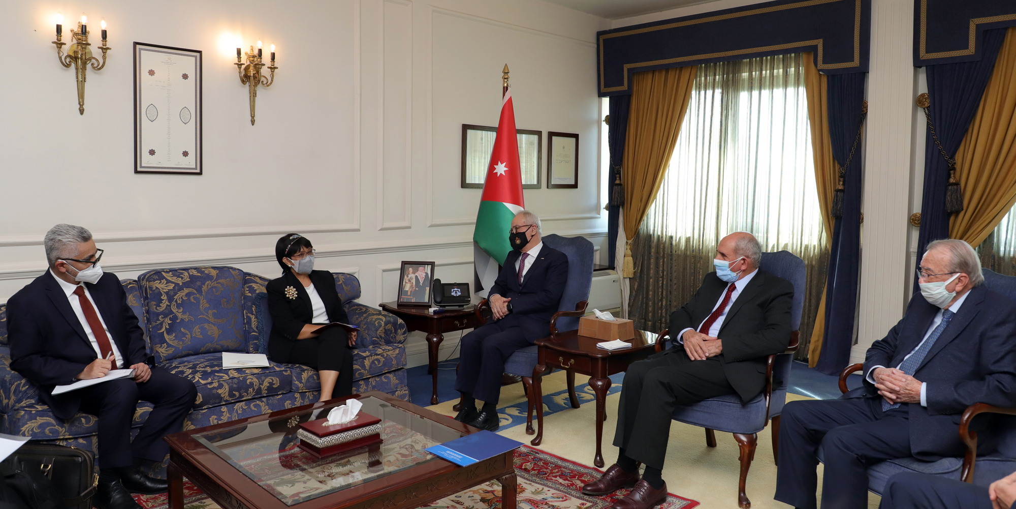 Jordan, Indonesia discuss economic, investment ties