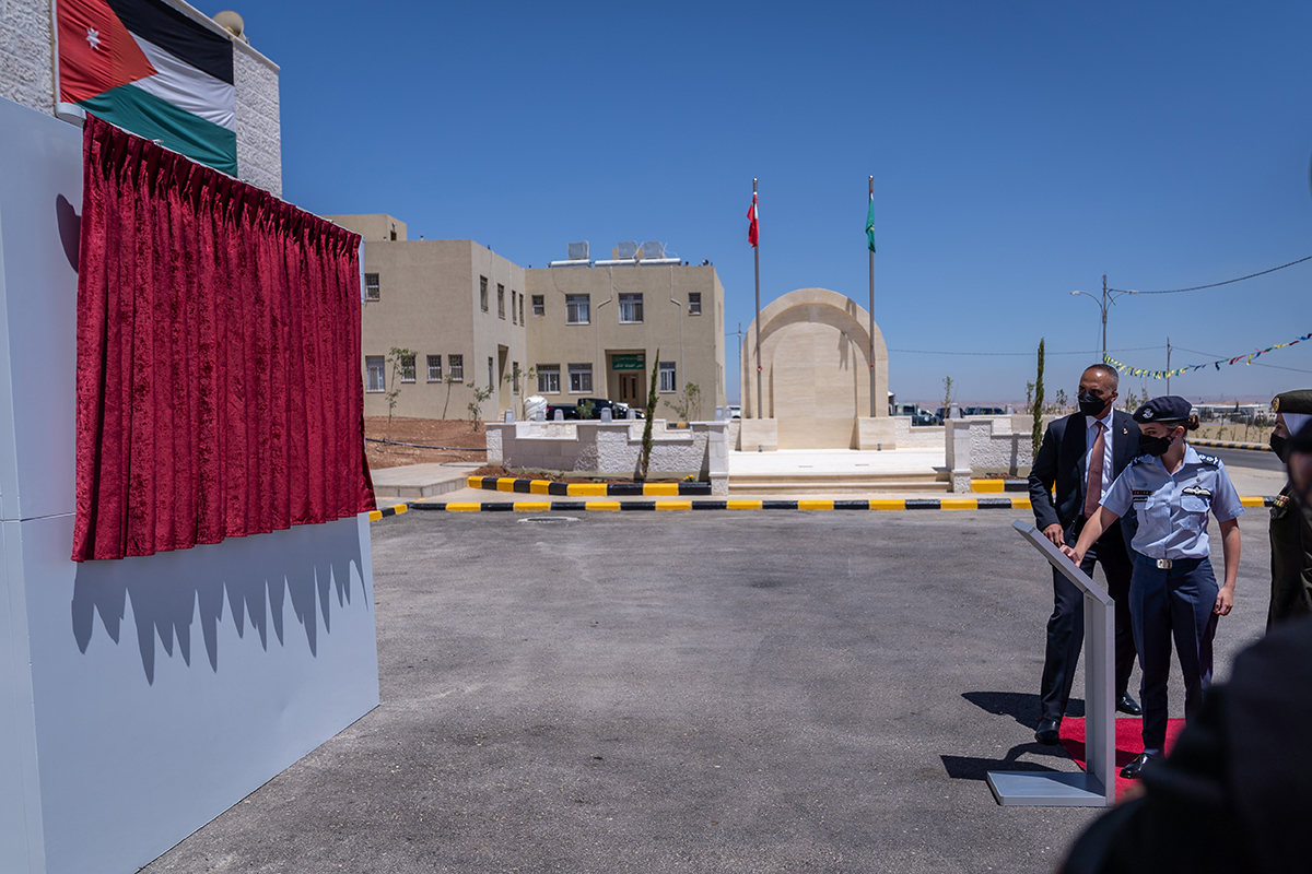 Deputizing for King, Princess Salma opens Military Women's Training Center