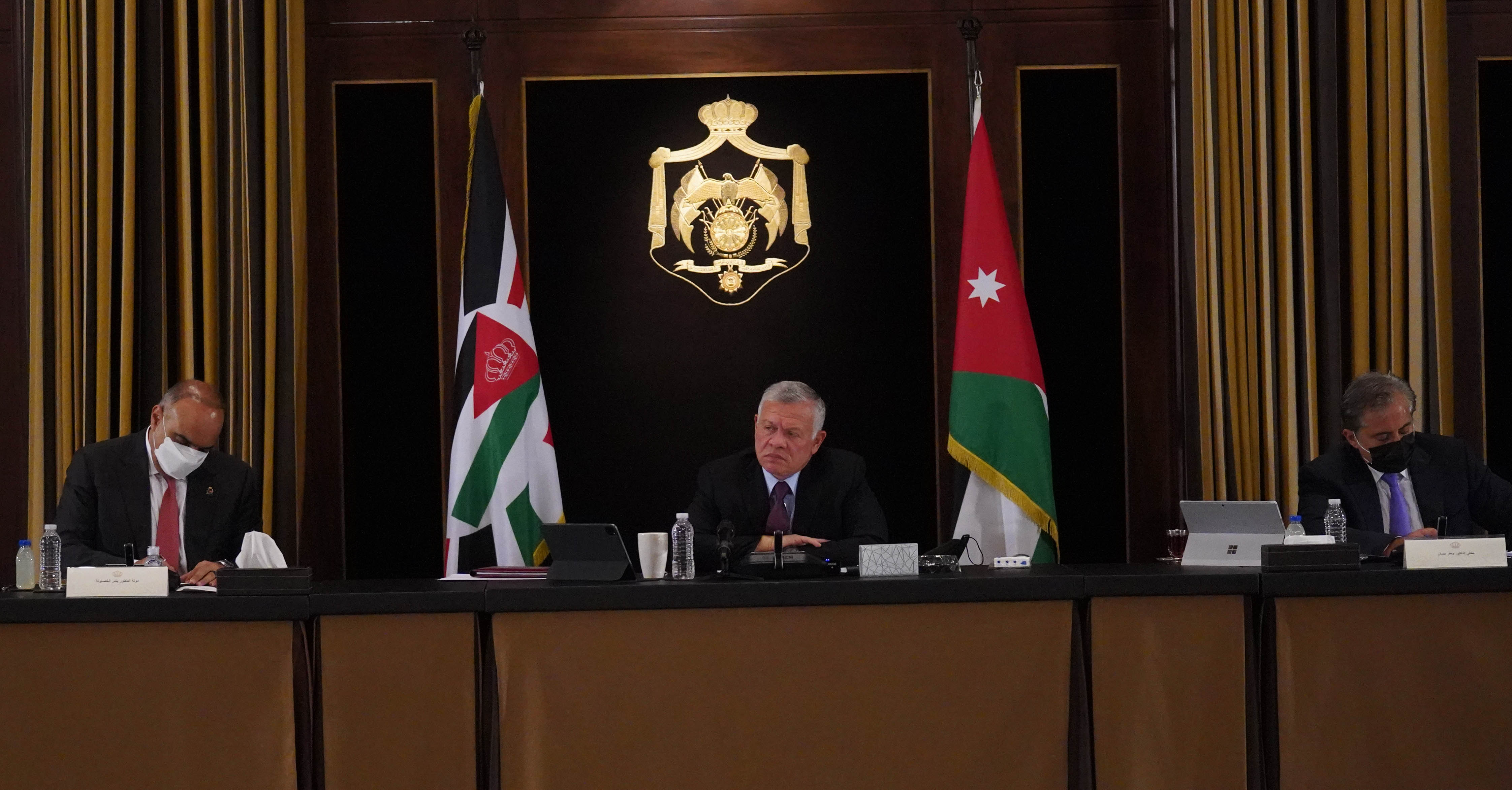 King urges industrial sector to build on free trade agreements