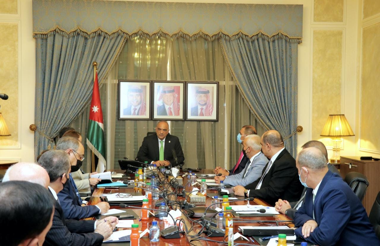 PM warns of the escalating Covid-19 situation, pledges government's commitment to in-person education