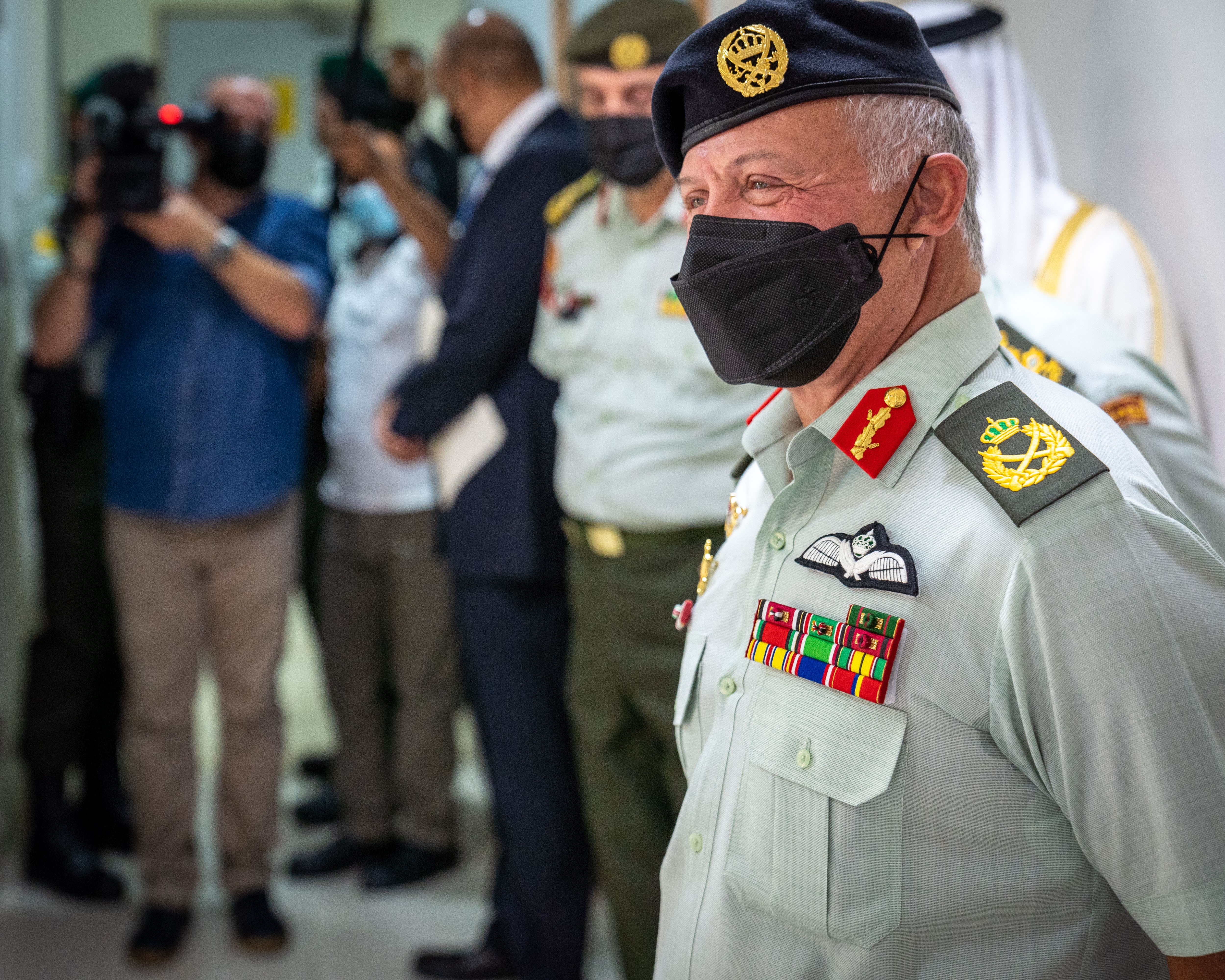King inaugurates Military Oncology Centre in Amman