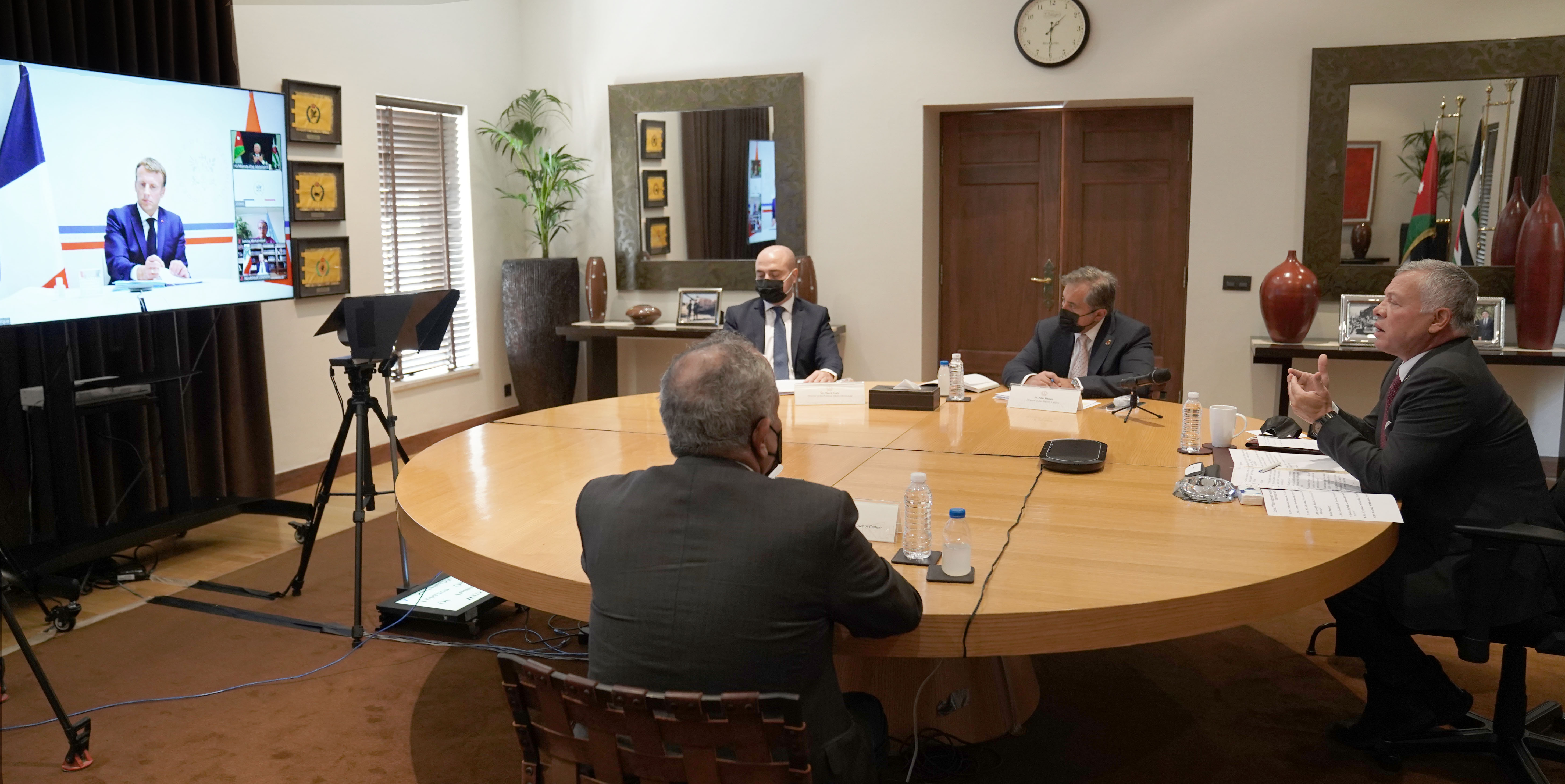 King: Lebanese people are in our hearts, our thoughts