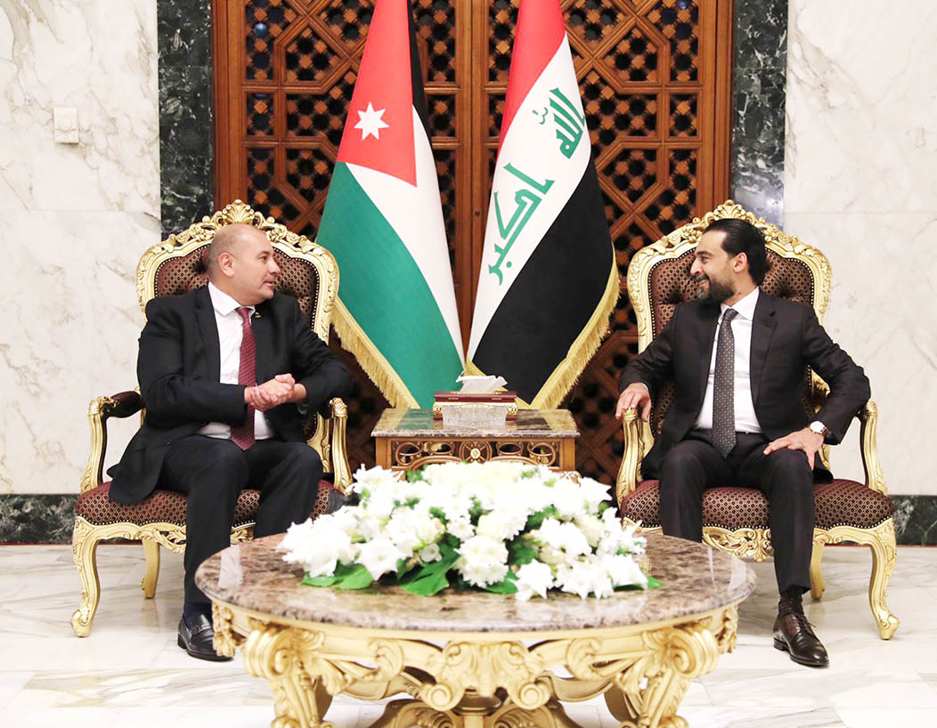 Iraq's parliament speaker receives Jordanian parliamentary delegation