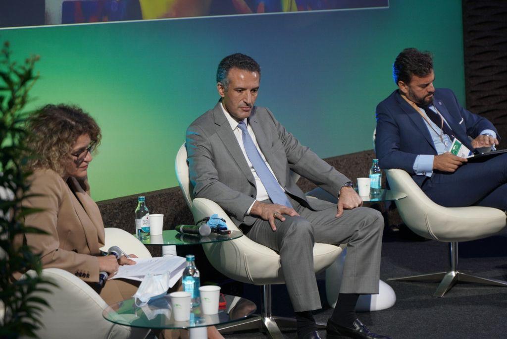 Tourism minister participates in international tourism commissions forum