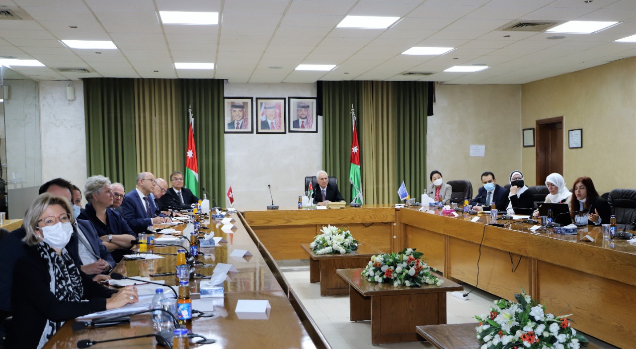 Education minister presents priorities to develop Jordan's vocational education