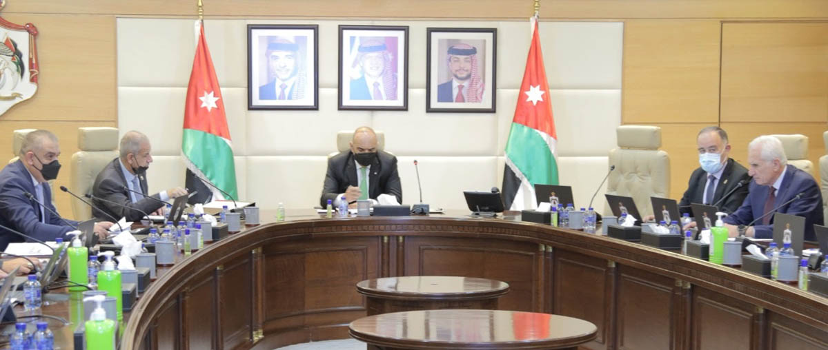 Cabinet okays settling tax status of 176 companies, taxpayers