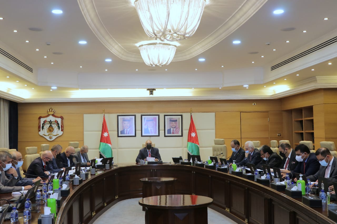 Twenty-five percent reduction on construction fees to continue throughout 2021