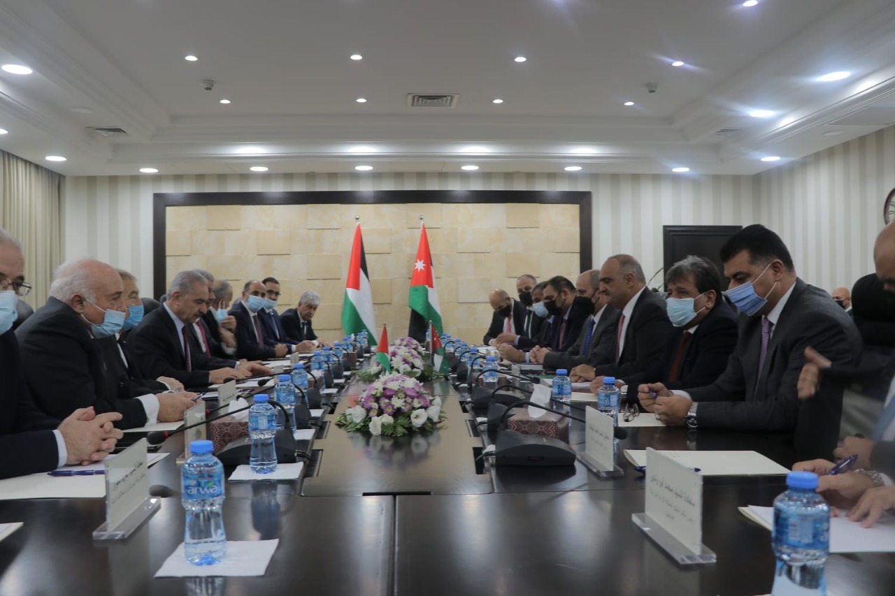 PM, Palestinian counterpart chair Jordanian-Palestinian Joint Higher Committee meetings