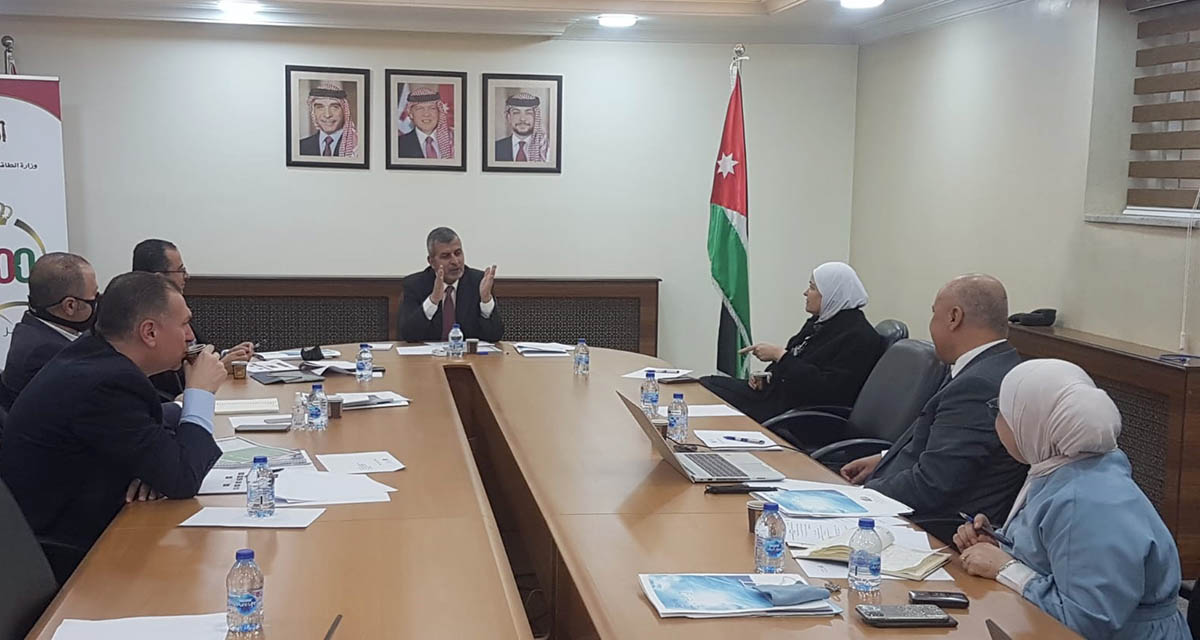 Work underway to launch energy cost-reducing program on economic sectors: Minister