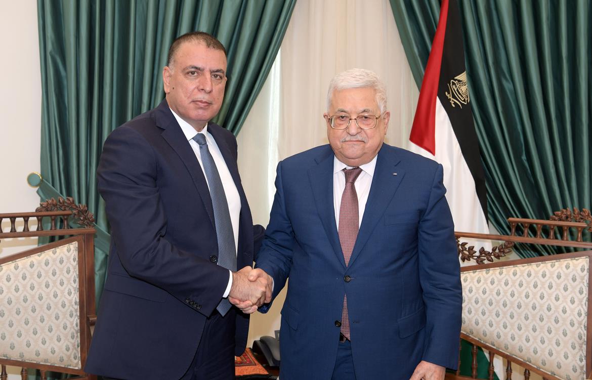 Palestinian president receives interior minister