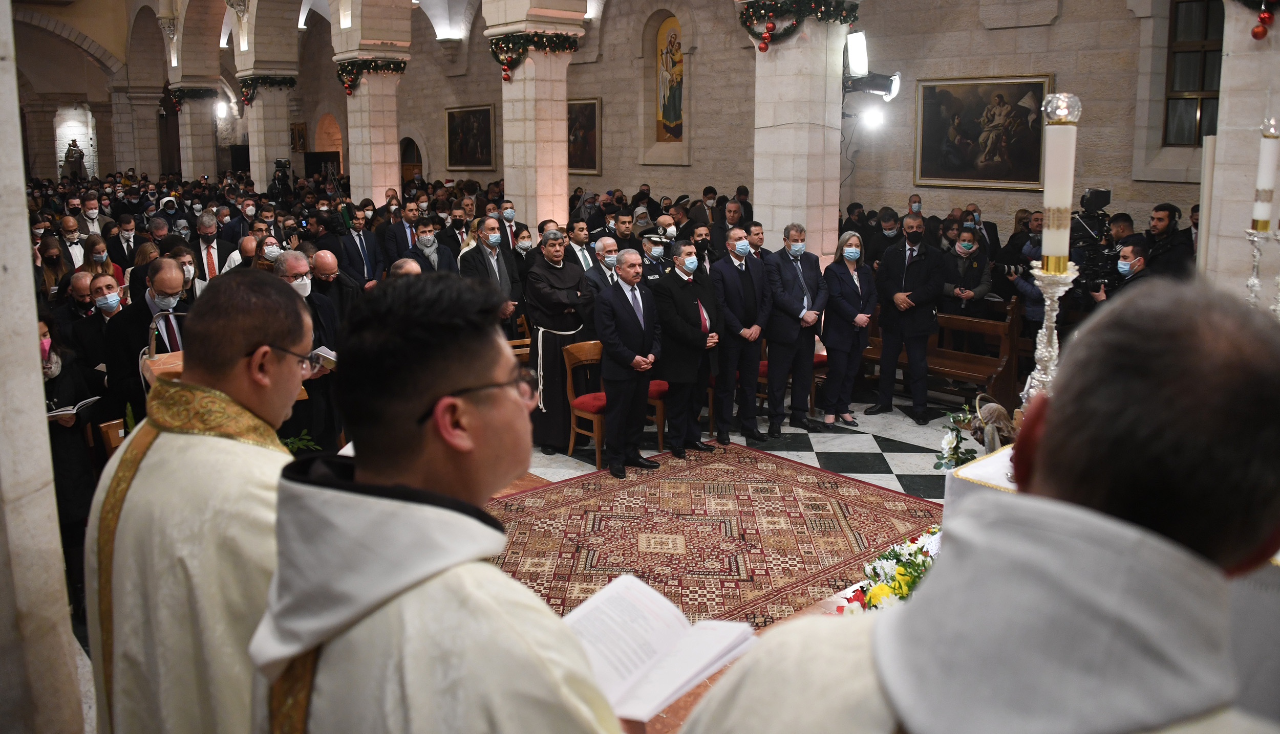 Deputizing for King, Farayya attends Bethlehem Christmas Midnight Mass