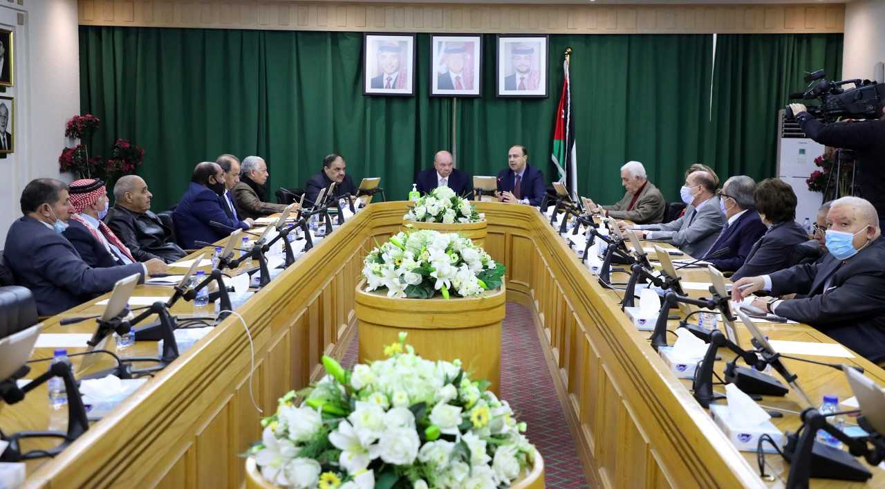 Fayez urges &amp;quotunified" media strategy