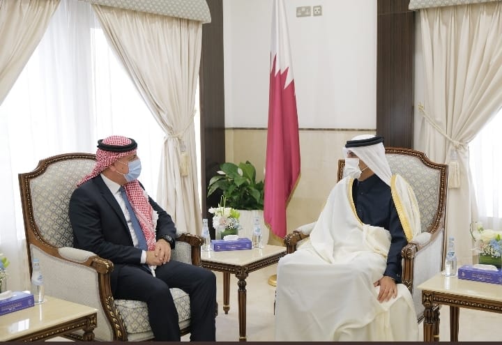 Interior minister, Qatari PM talk cooperation