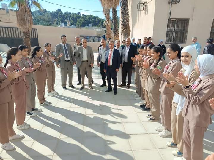 انطلاق فعاليات اليوم الوطني لقطاف ثمار الزيتون في السلط