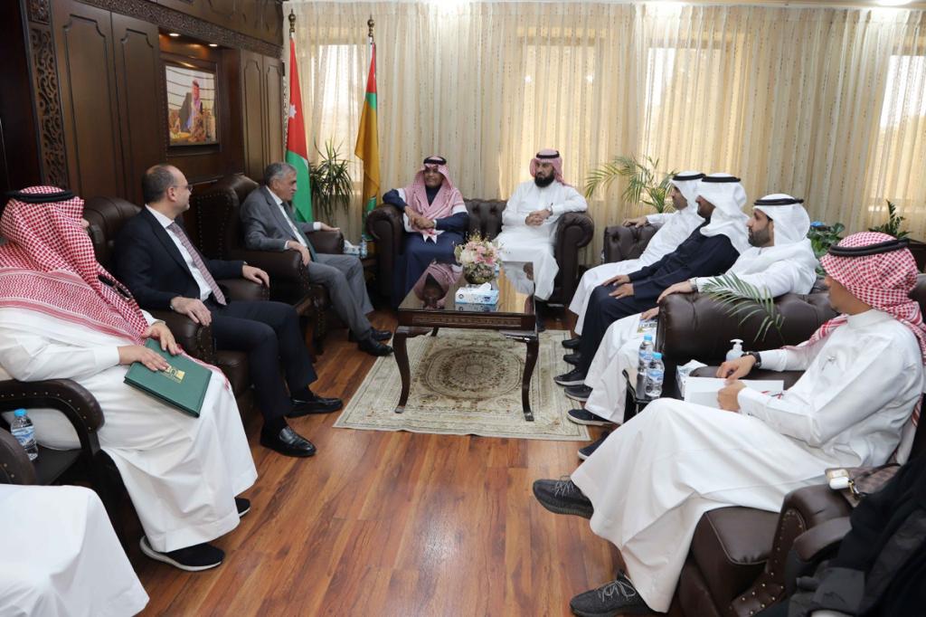 الجامعة الأردنية وتبوك السعودية تجددان التعاون العلمي والطبي والتدريبي