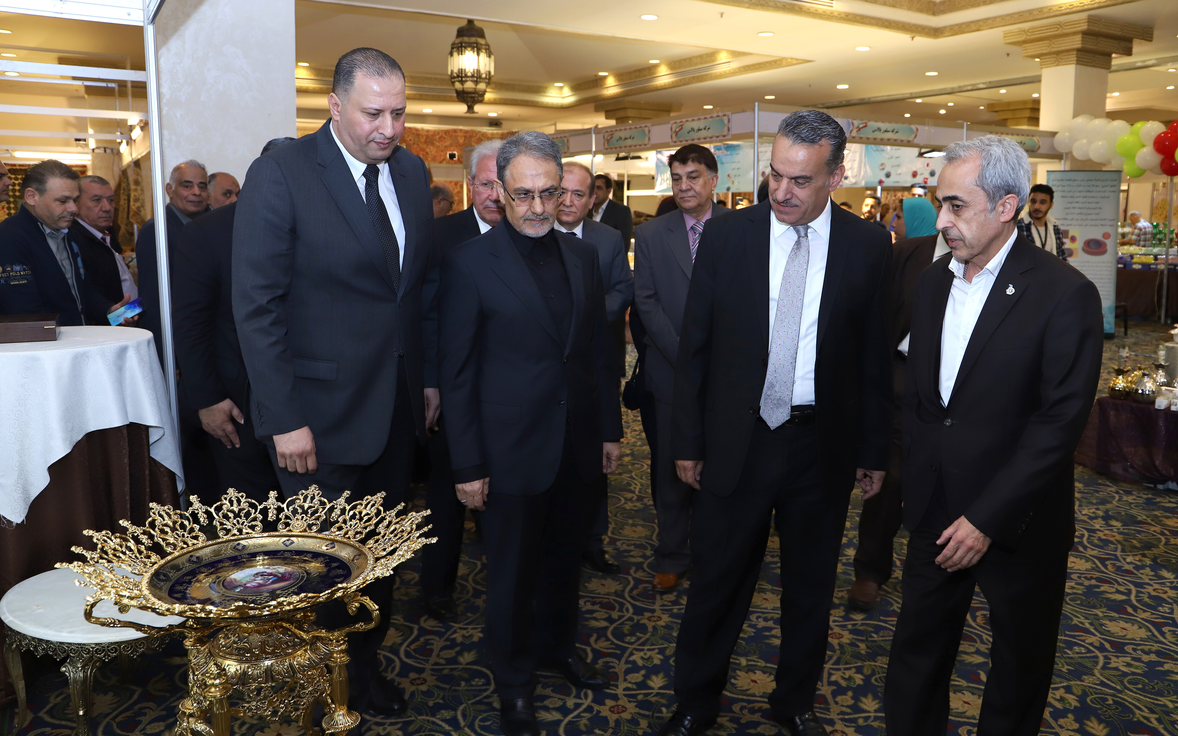 افتتاح معرض المنتجات الإيرانية في عمان