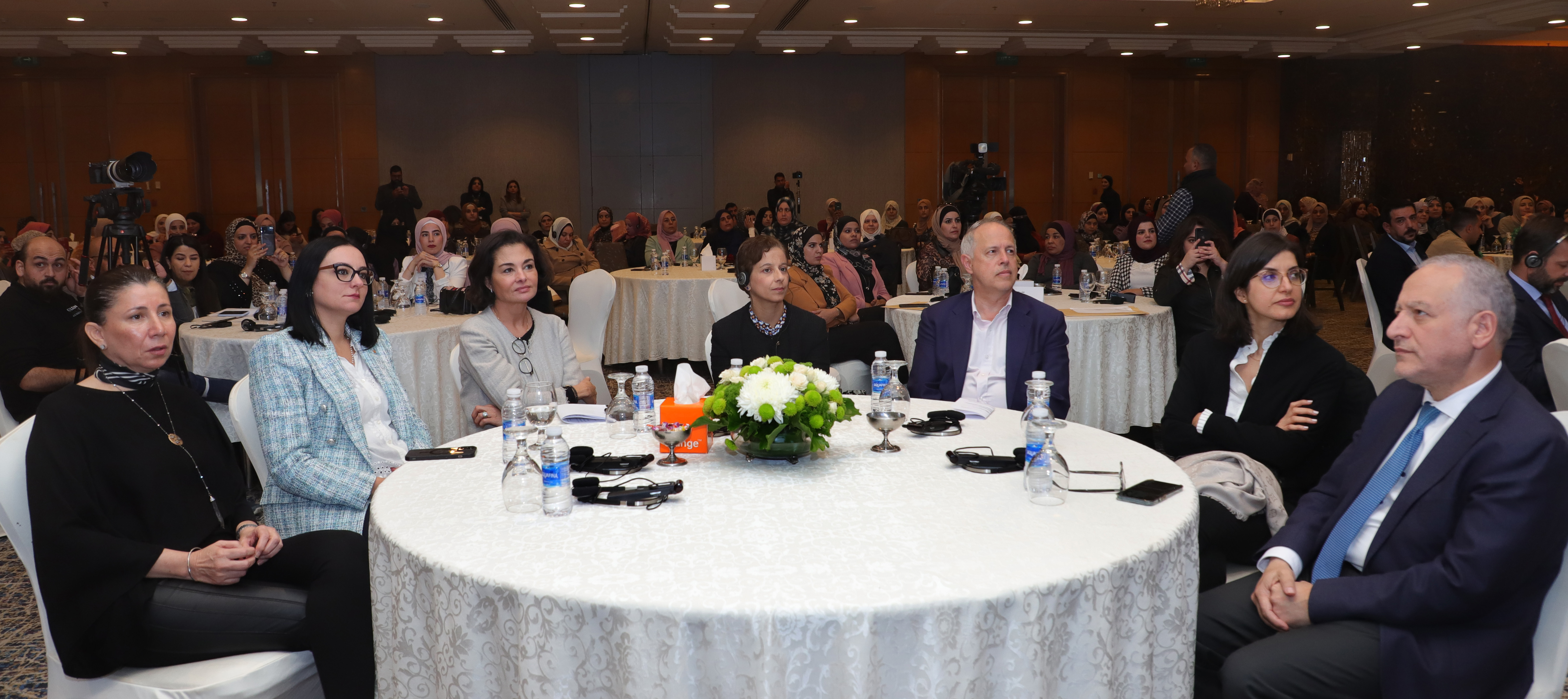 أورنج وجهد تحتفلان بتخريج دفعة جديدة من مراكز المرأة الرقمية بالتعاون مع الاتحاد الأوروبي