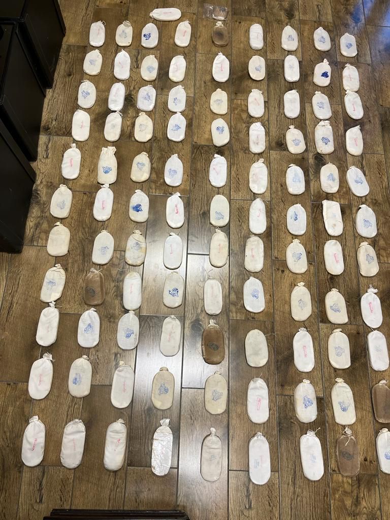 ضبط 5 تجار ومروجين للمخدرات في المفرق والعاصمة