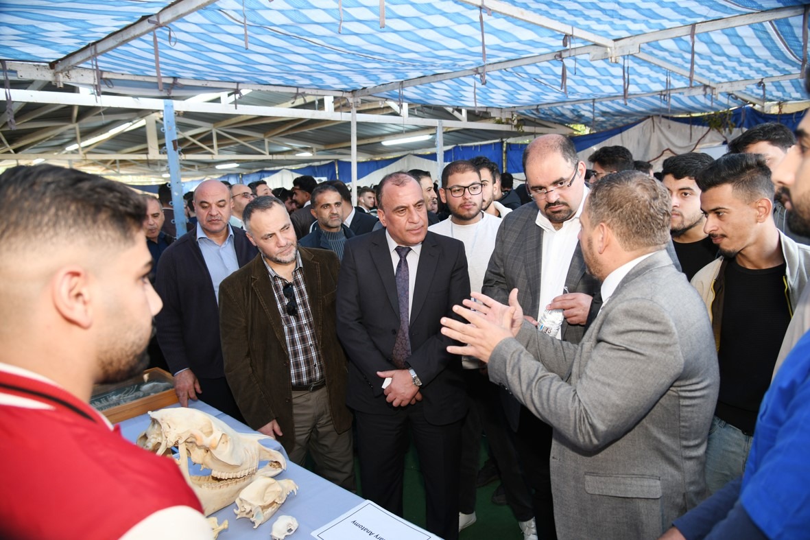 خيمة بيطرية في جامعة العلوم والتكنولوجيا