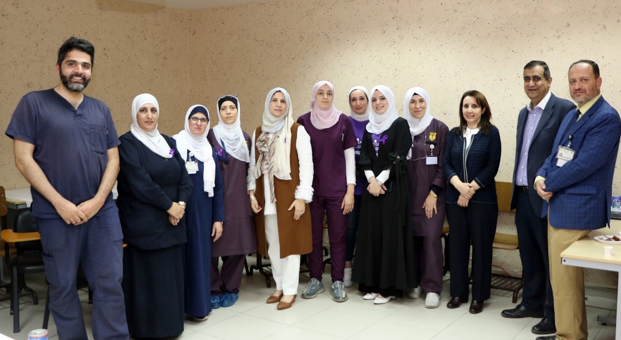 مستشفى الجامعة الأردنية يحتفل باليوم العالمي للطفل الخديج