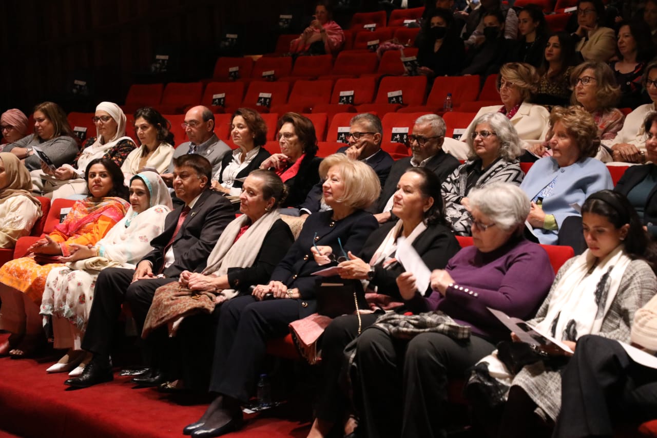 مندوبة عن الأميرة ثروت الحسن.. الأميرة عالية بنت الحسين ترعى فعالية المنتدى الثقافي الباكستاني