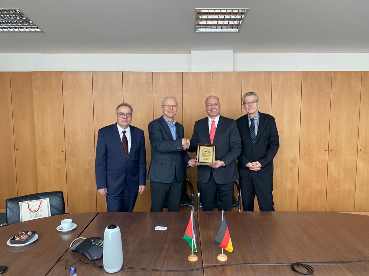 هيئة الاعتماد تبحث سبل التعاون الأكاديمي مع هيئة الاعتماد الألمانية