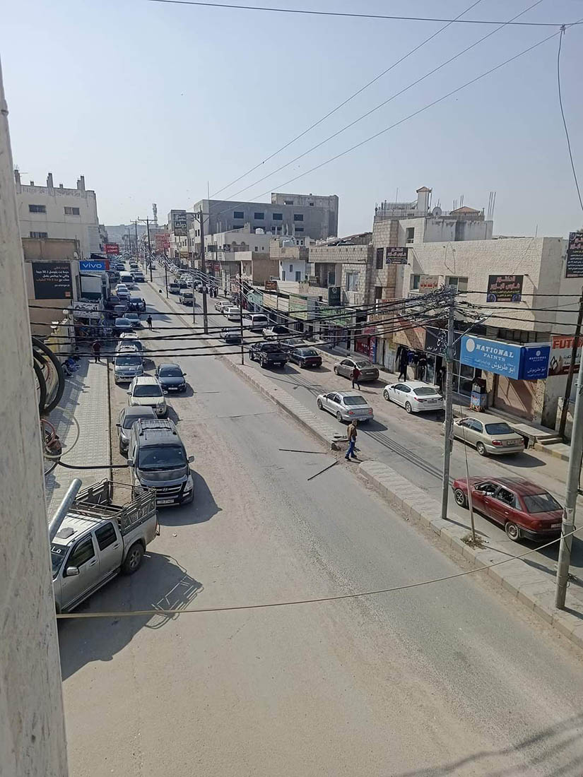 البدء بإعادة تأهيل وتعبيد طريق الوسط التجاري بدير أبي سعيد