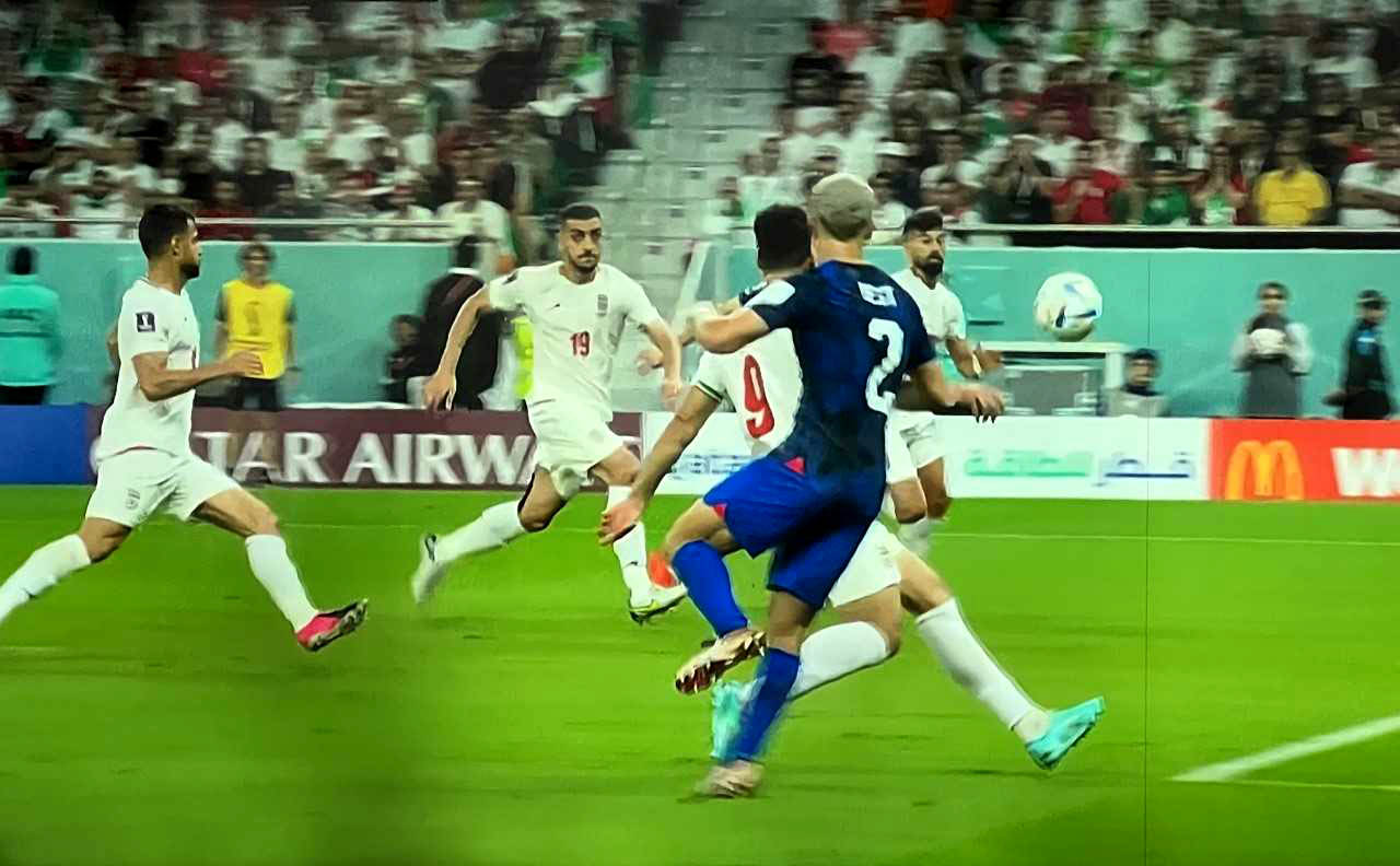 مونديال قطر: أميركا تهزم إيران وترافق إنجلترا في الدور الثاني