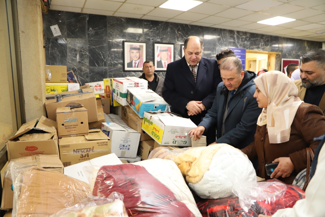 توزيع كسوة الشتاء على نزلاء مركز الفحيص للصحة النفسية