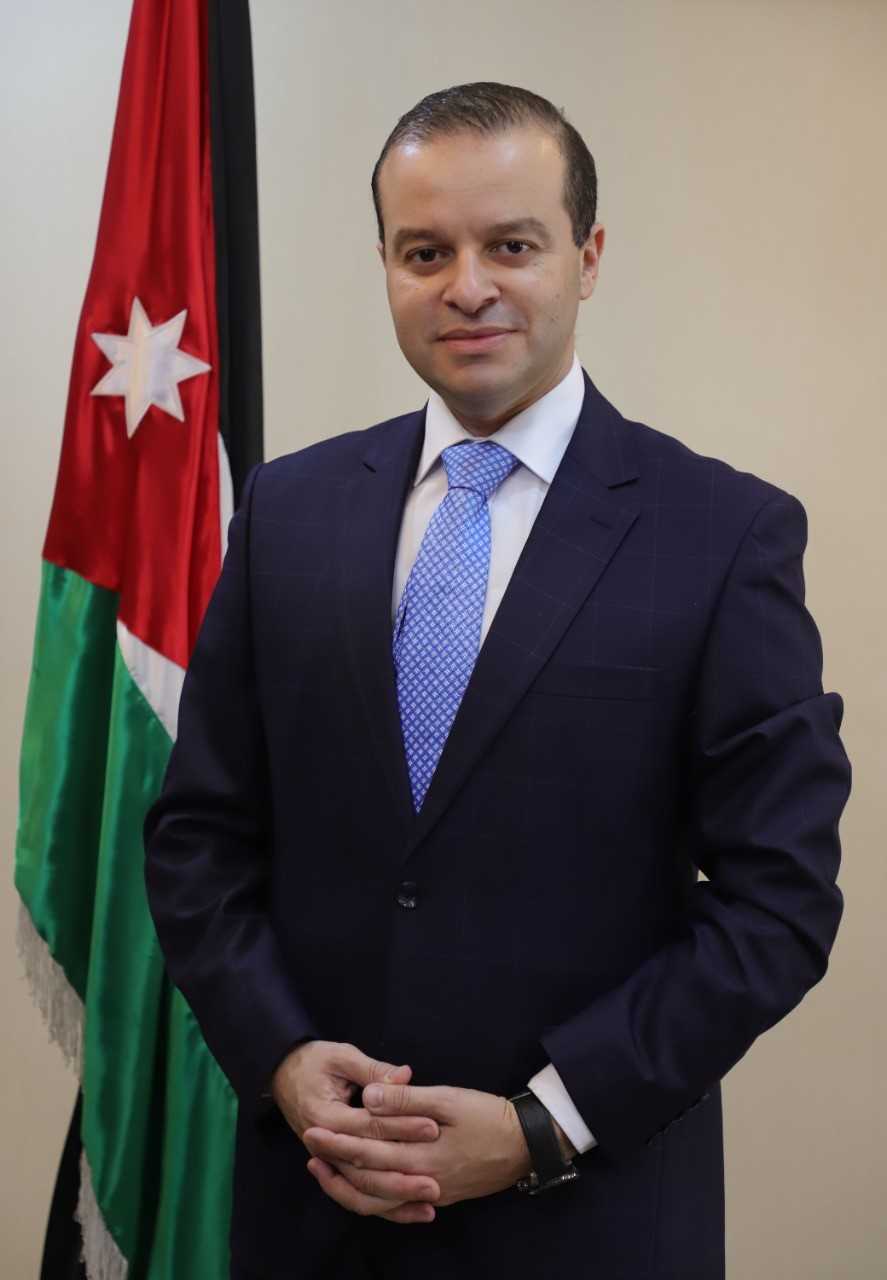 انتخاب قادري رئيساً لمركز تصميم الألبسة وخدمات التدريب