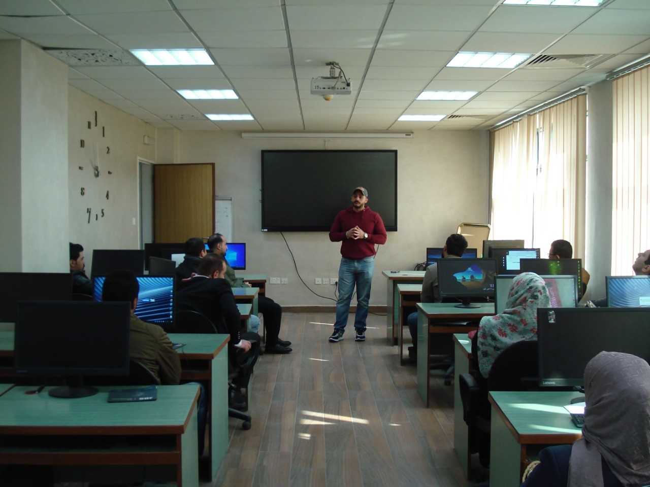 ورشة توعوية عن الأمن السيبراني لموظفي صندوق المعونة