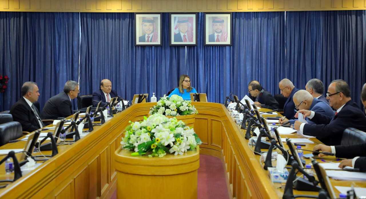 مالية الأعيان تشرع بمناقشة تقرير ديوان المحاسبة