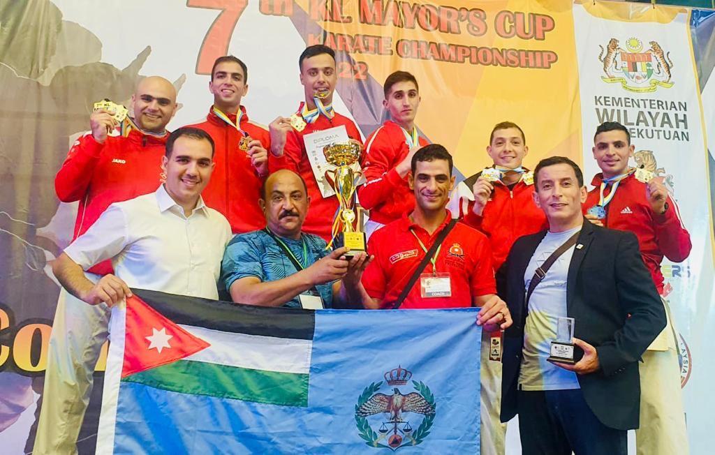 فريق الأمن العام يحصد الذهب في بطولة كوالالمبور