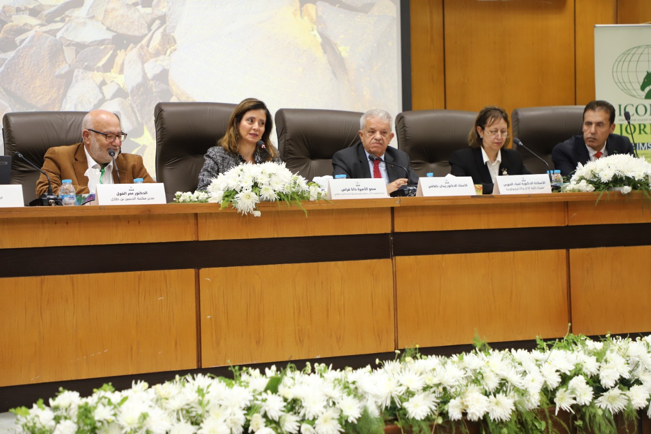 جلسة حوارية لمناقشة كتاب فريدة ومتميزة لسمو الأميرة دانا فراس