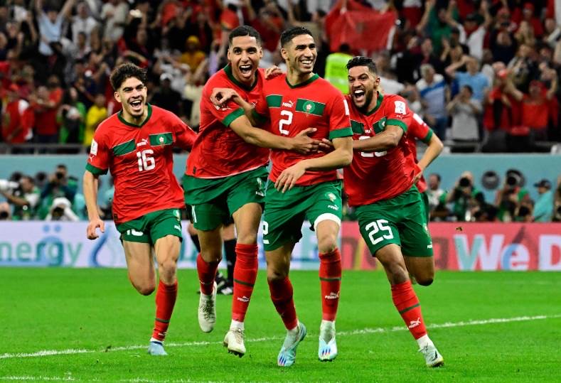 المغرب أول منتخب عربي وإفريقي يتأهل لنصف نهائي كأس العالم